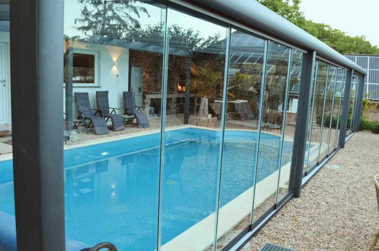 Wellness Apartments Sophienhoehe Am Teich 멕헤르니흐 외부 사진